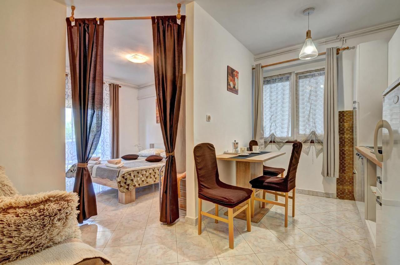 Apartments Kajfes Фажана Экстерьер фото